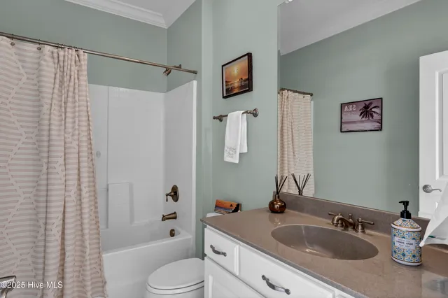 $2,200 | 1315 Bowfin Lane, Unit 2, Carolina Beach, NC 28428