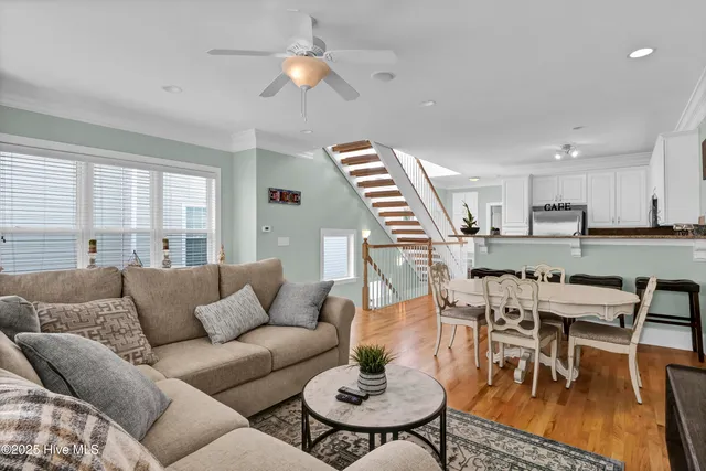 $2,200 | 1315 Bowfin Lane, Unit 2, Carolina Beach, NC 28428