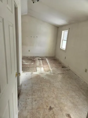 $91,200 | 111 Prospect Street, Dexter, ME 04930
