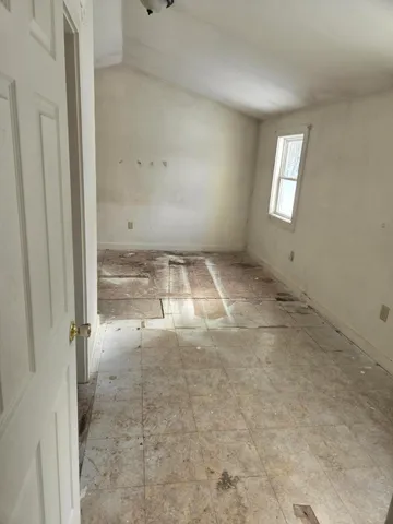 $99,500 | 111 Prospect Street, Dexter, ME 04930