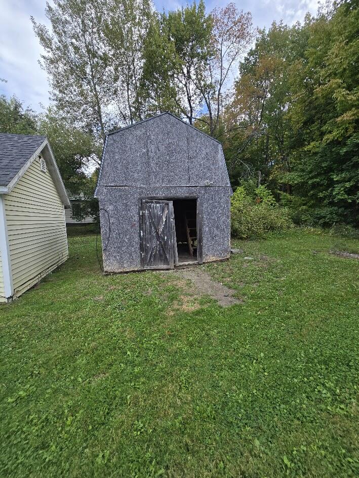 111 Prospect Street Dexter, ME 04930 - Photo 2 of 16 20250918_102319