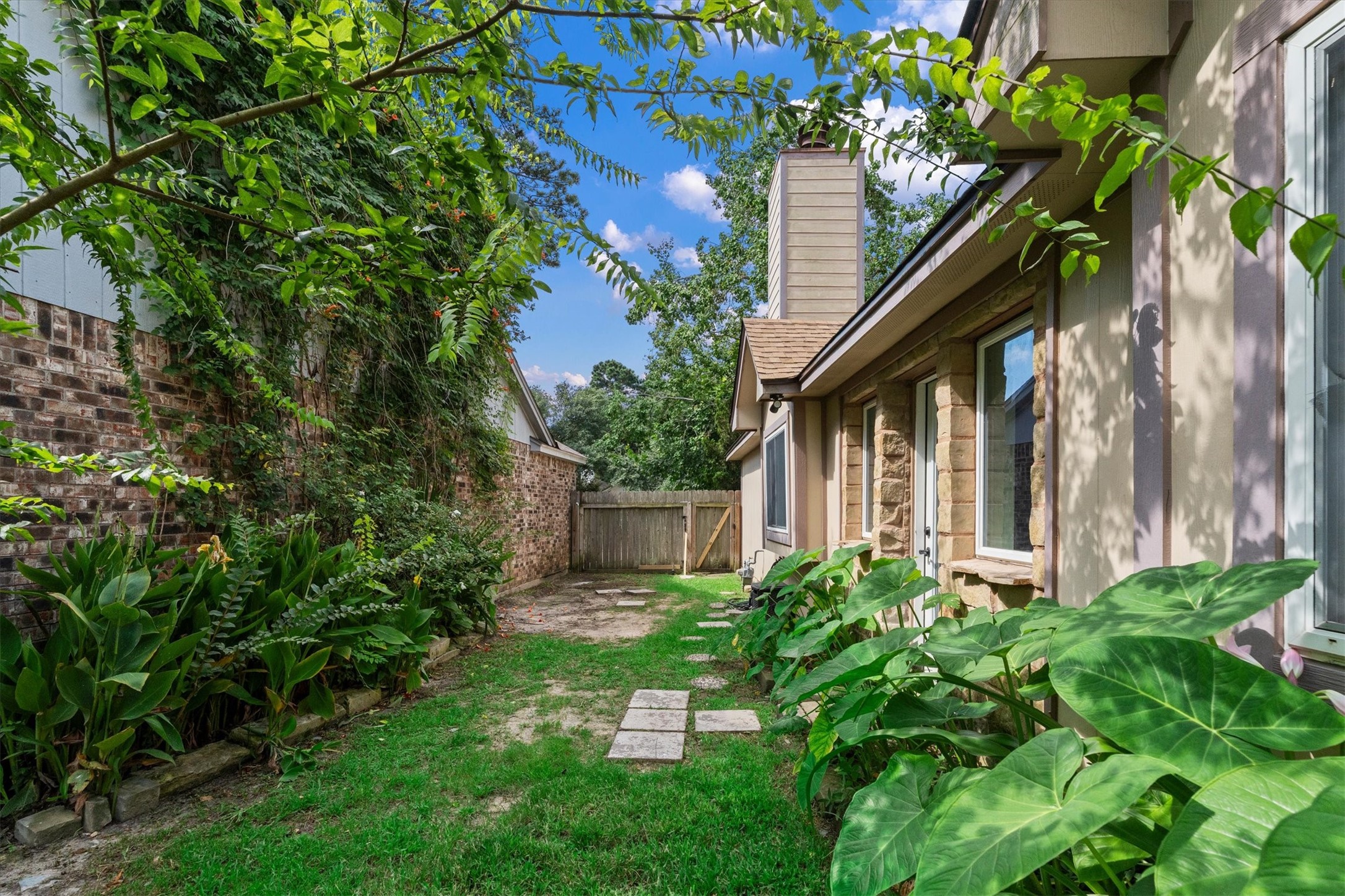 5010 Deer Point Drive Spring, TX 77389 - Photo 26 of 32