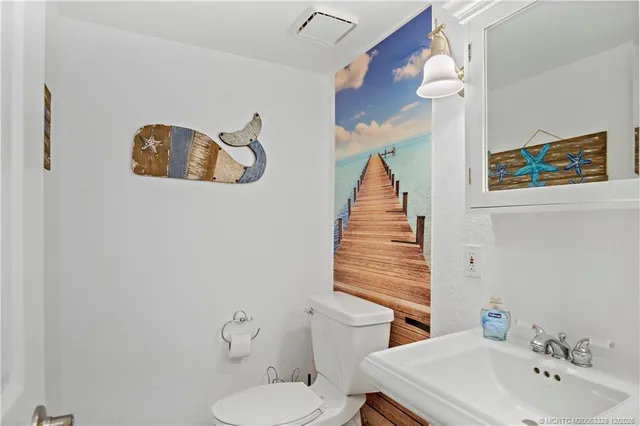 $8,900 | 245 Northeast MacArthur Boulevard, Unit 12, Stuart, FL 34996