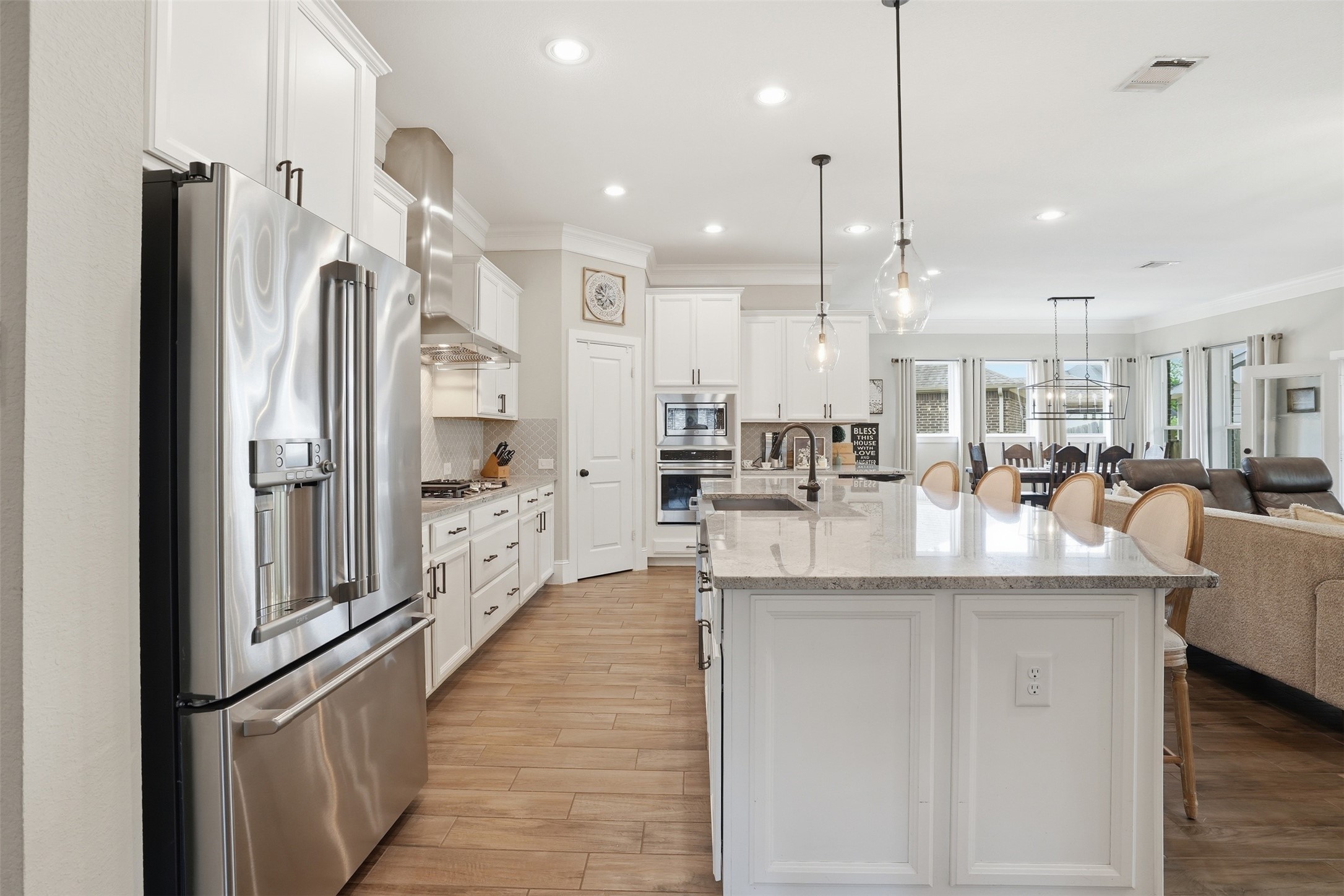 31246 Crescent Timbers Lane Spring, TX 77386 - Photo 5 of 43