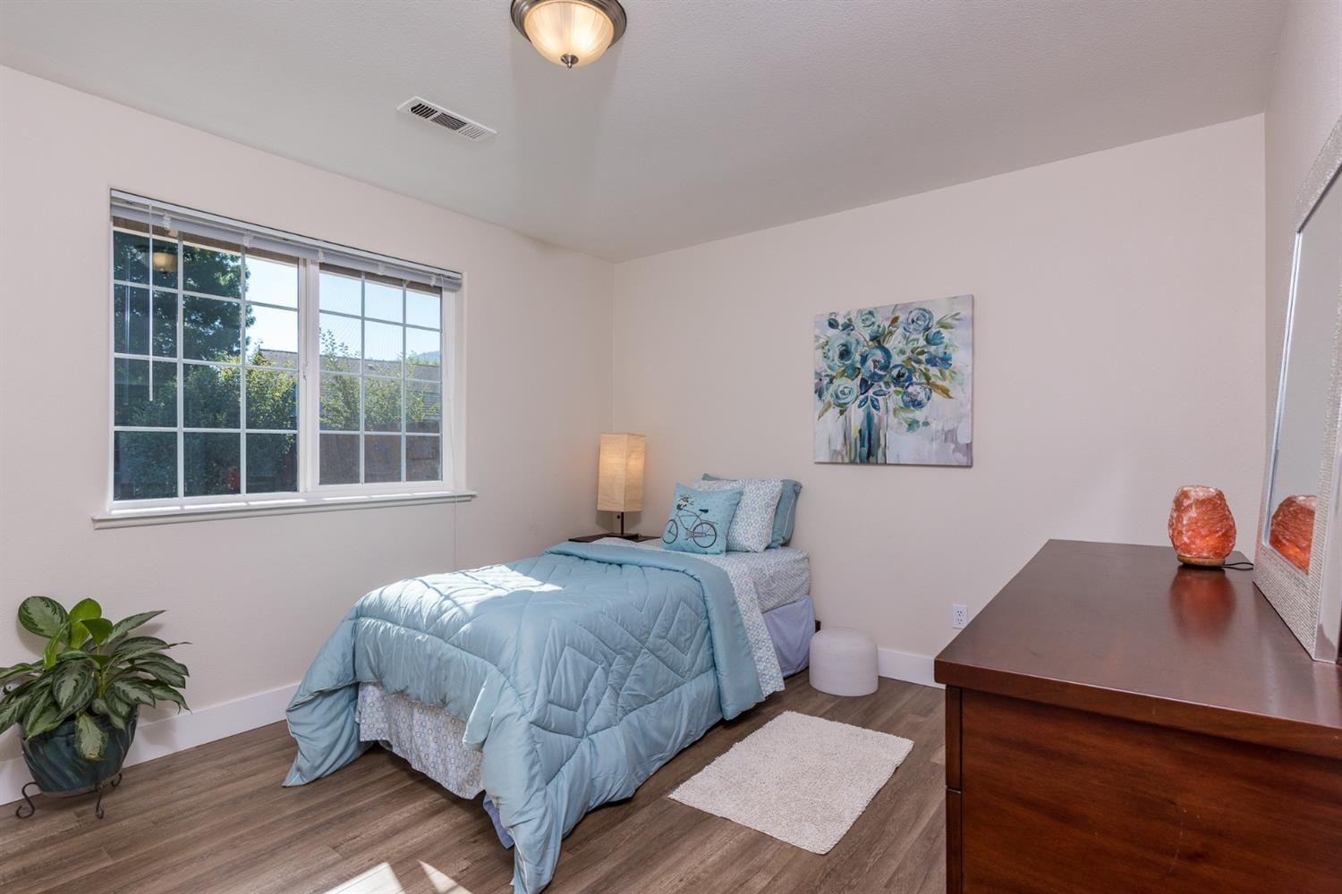 160 Arnos Road Talent, OR 97540 - Photo 9 of 10 Additional Photo