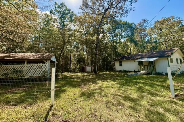 $70,000 | 458 Painters Drive, Livingston, TX 77351