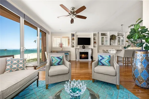 a view of a big room with of a house