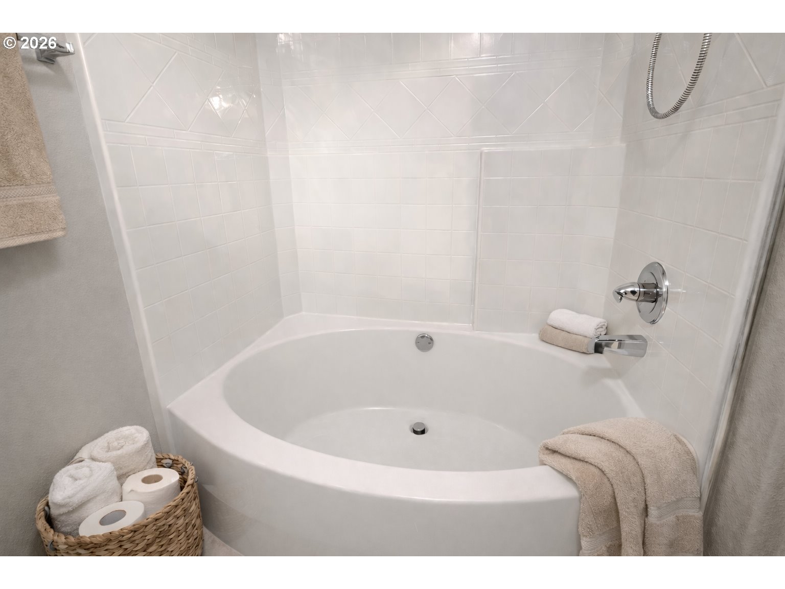 14735 Southwest Beard Road, Unit 102 Beaverton, OR 97007 - Photo 18 of 28