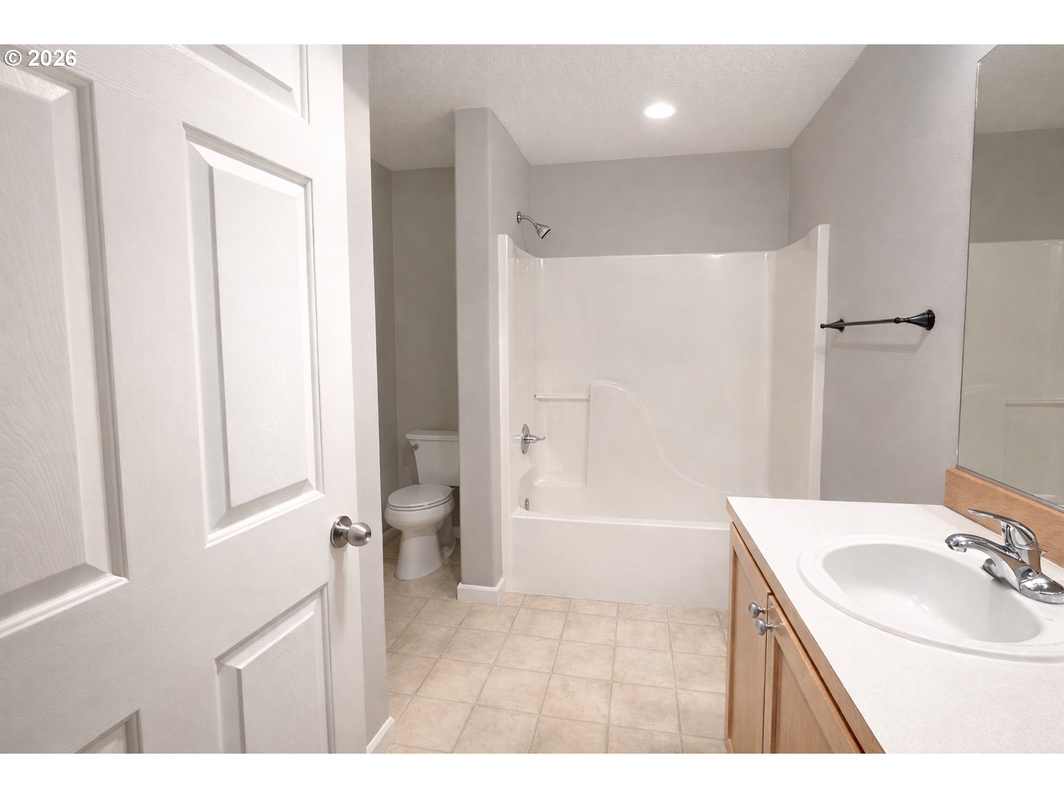 14735 Southwest Beard Road, Unit 102 Beaverton, OR 97007 - Photo 21 of 28