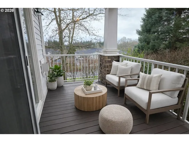 $309,000 | 14735 Southwest Beard Road, Unit 102, Beaverton, OR 97007