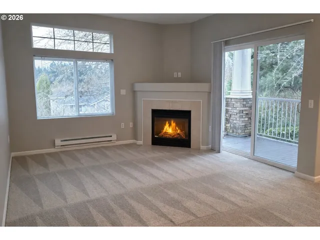 $309,000 | 14735 Southwest Beard Road, Unit 102, Beaverton, OR 97007