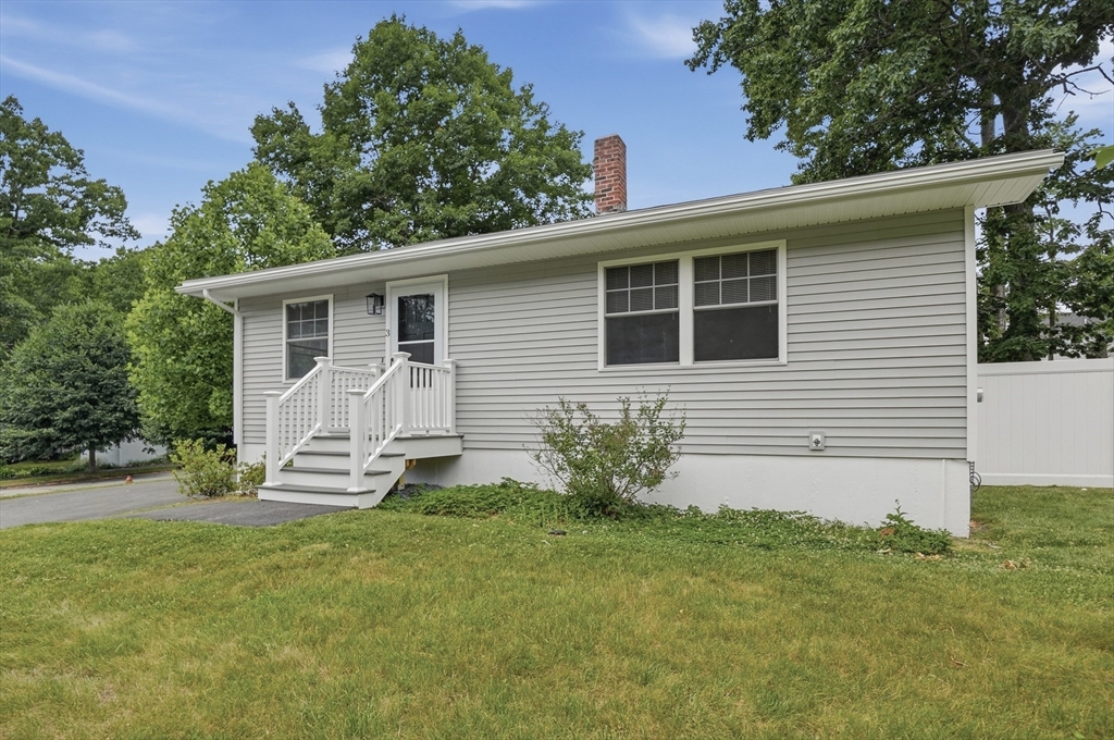 3 Hingham Road, Unit 1 Worcester, MA 01606 - Photo 7 of 35