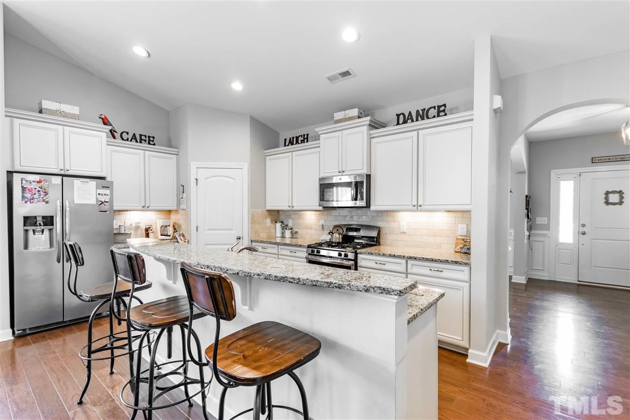 501 Quartz Valley Way Fuquay-Varina, NC 27526 - Photo 11 of 30