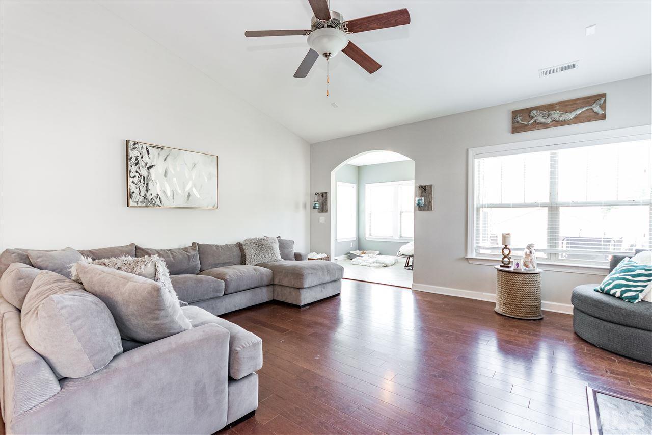 501 Quartz Valley Way Fuquay-Varina, NC 27526 - Photo 14 of 30