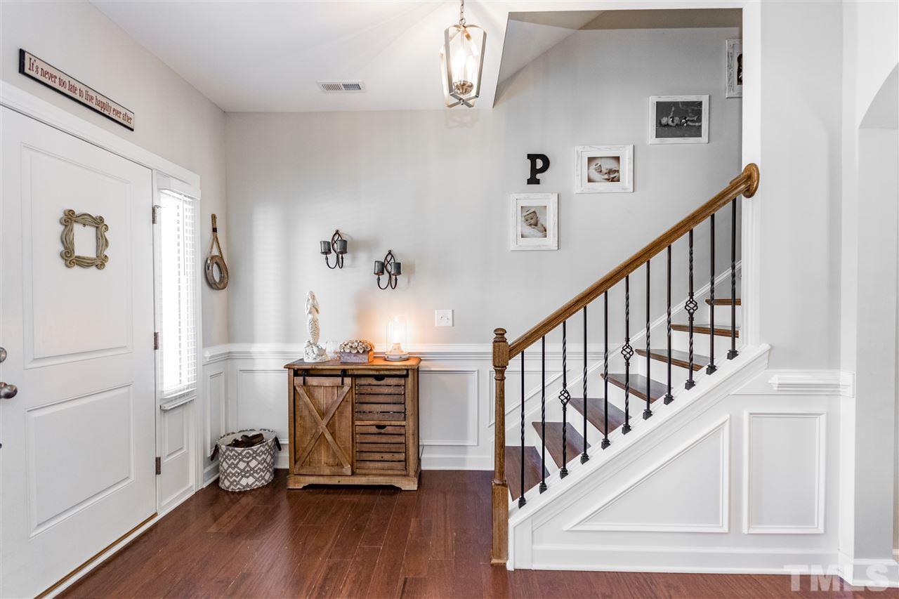 501 Quartz Valley Way Fuquay-Varina, NC 27526 - Photo 5 of 30