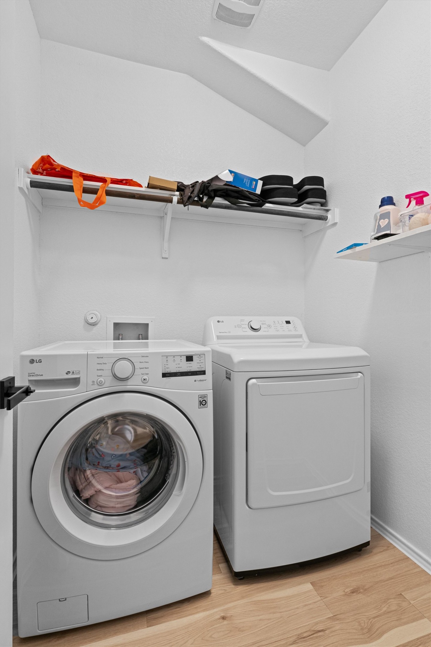327 Andesite Trail Buda, TX 78610 - Photo 21 of 40 a utility room with dryer and washer