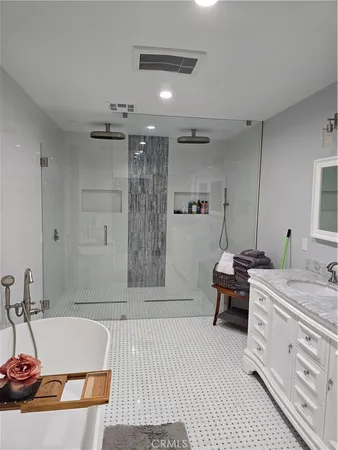 a view of a yard with an trees