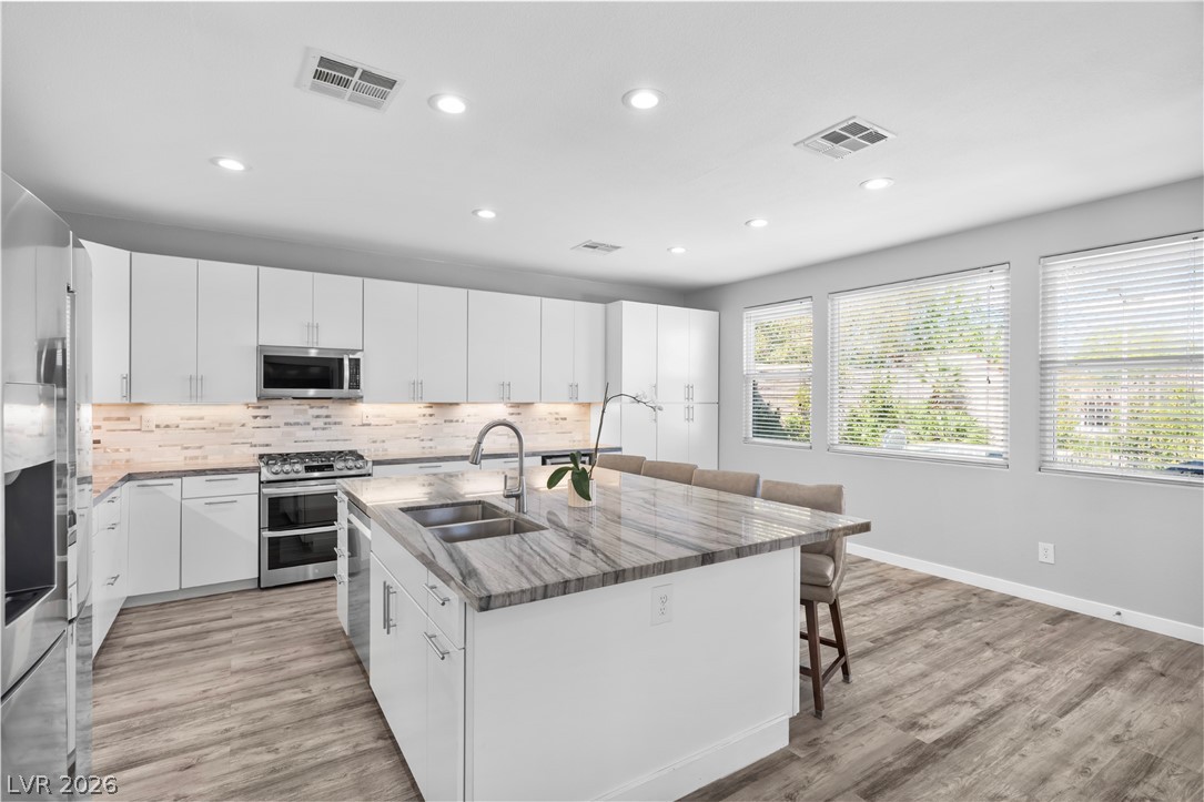 564 Ivy Spring Street Las Vegas, NV 89138 - Photo 11 of 50