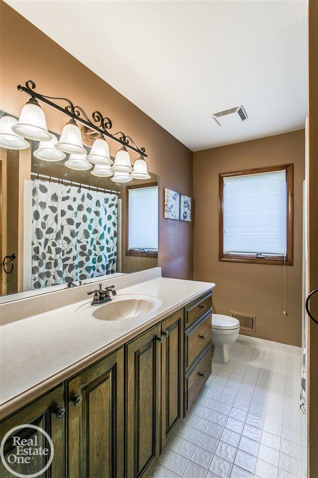 14400 25 Mile Road Shelby, MI 48315 - Photo 30 of 56