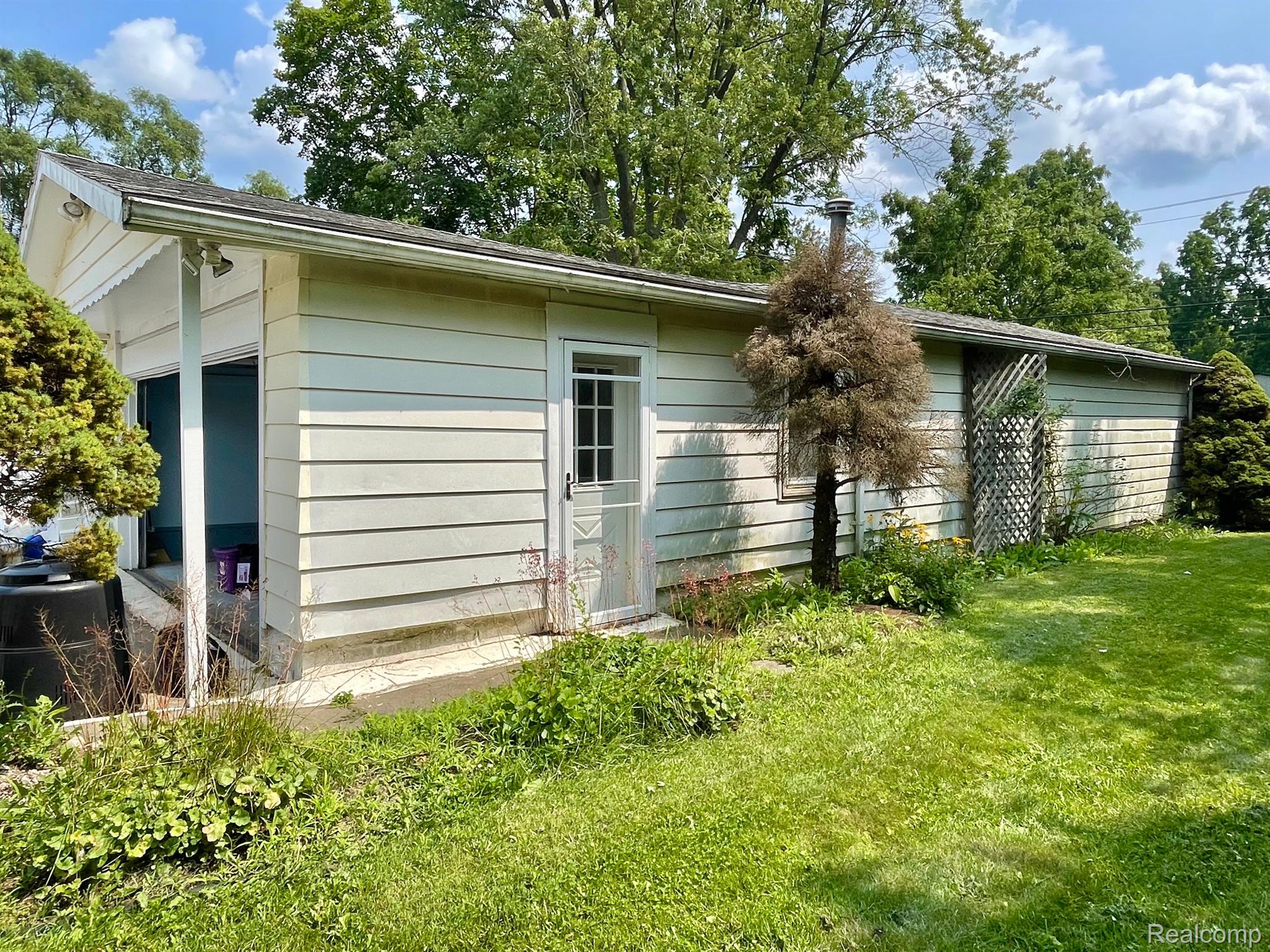 3659 West Auburn Road Rochester, MI 48309 - Photo 3 of 13 Gallery Image 3