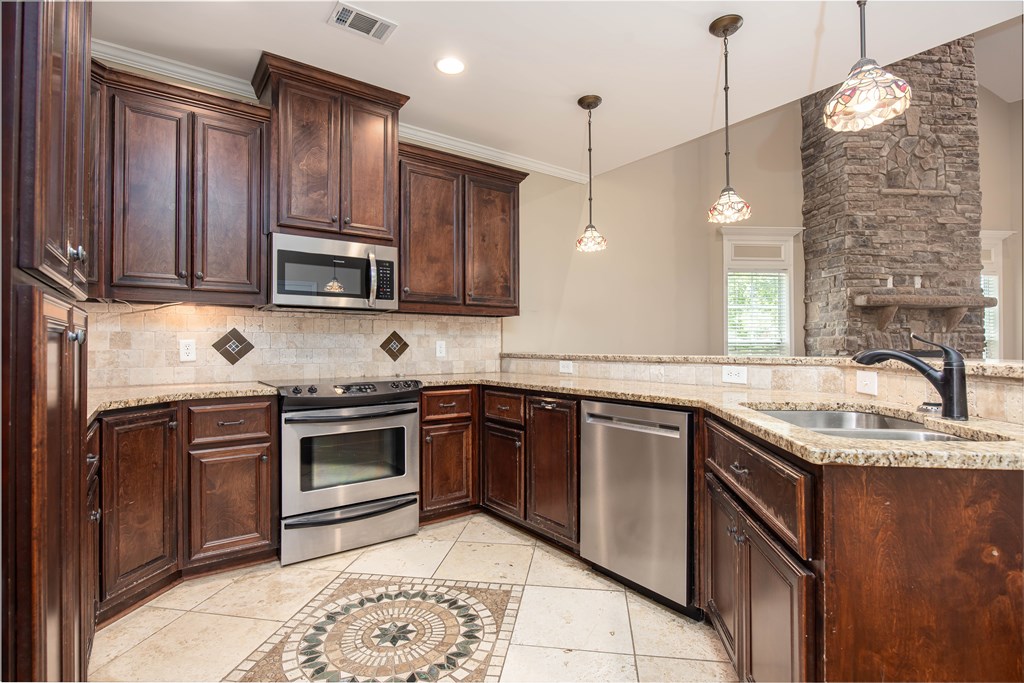 1012 Red Maple Way Columbus, GA 31904 - Photo 9 of 45 Gallery Image 9