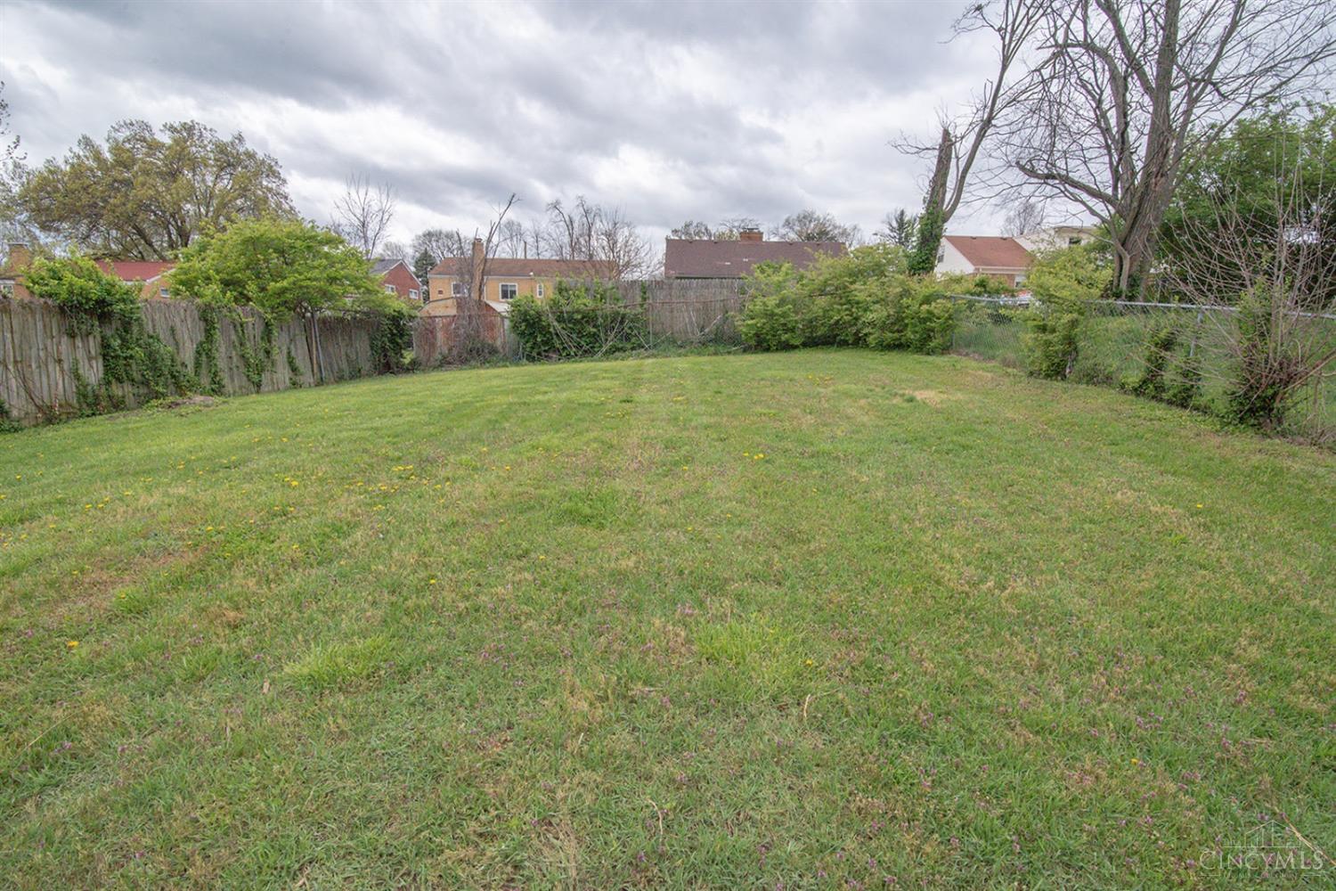 523 Virgil Road Cincinnati, OH 45238 - Photo 43 of 48