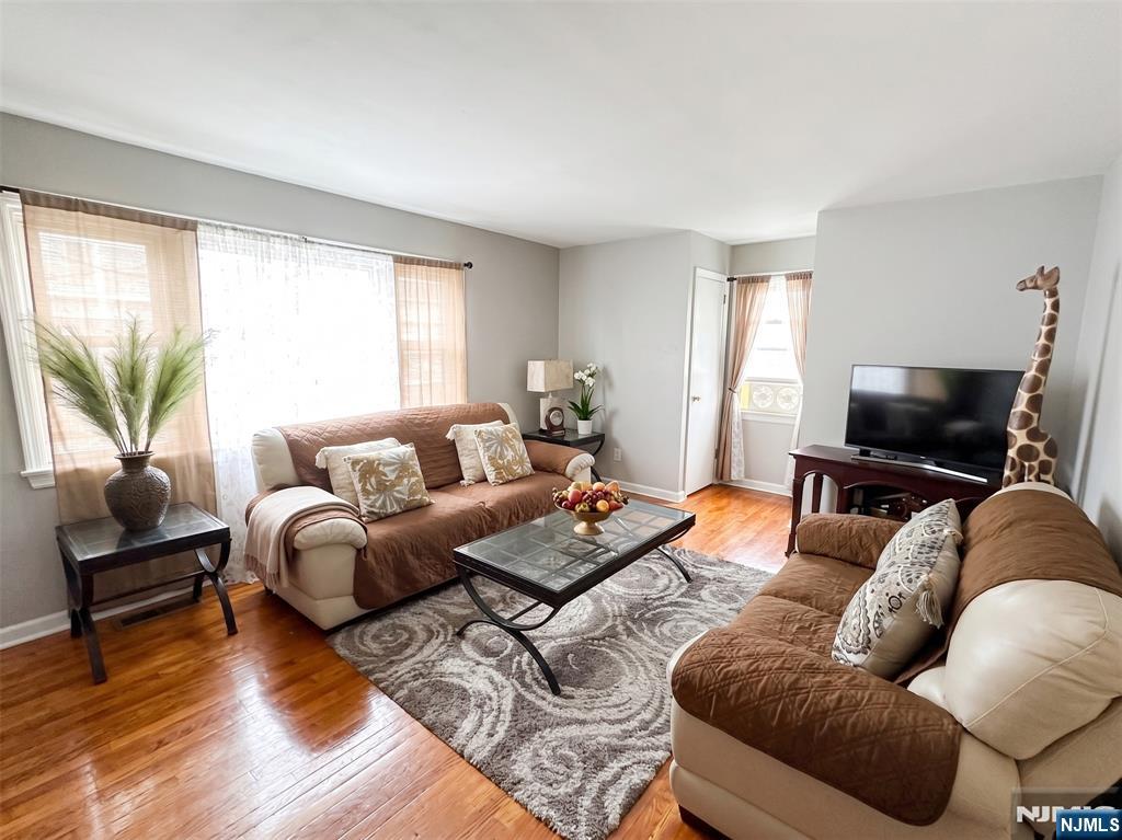 236 Alexander Street Newark, NJ 07106 - Photo 9 of 17