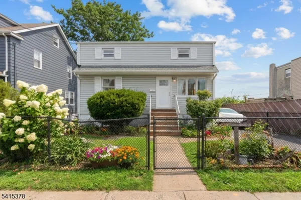 $485,000 | 229 Hillcrest Terrace, Roselle, NJ 07203