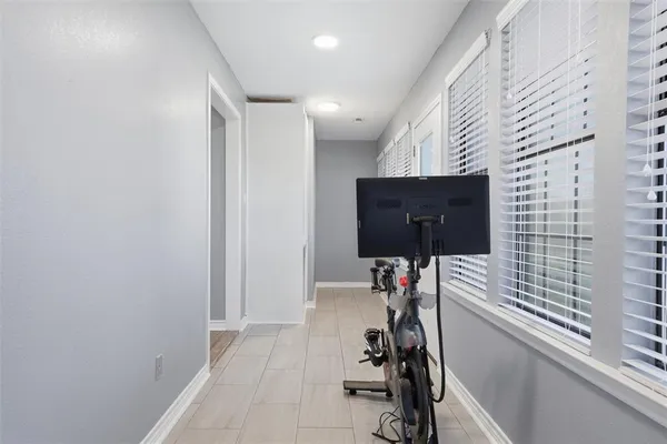 $329,000 | 1211 Overlook Court, Whitney, TX 76692