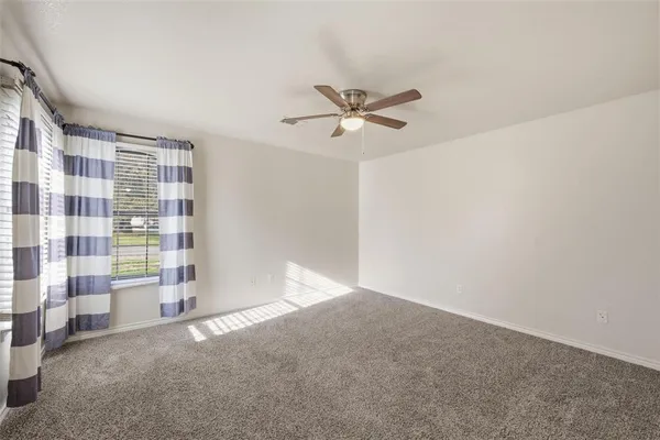 $329,000 | 1211 Overlook Court, Whitney, TX 76692