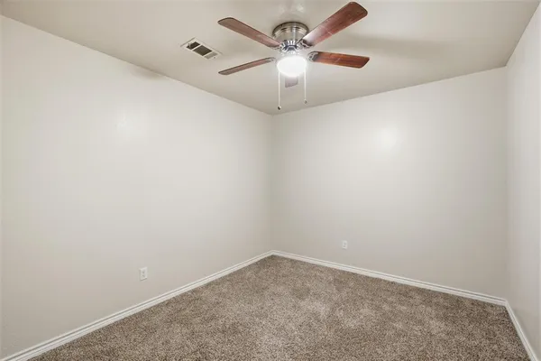 $329,000 | 1211 Overlook Court, Whitney, TX 76692