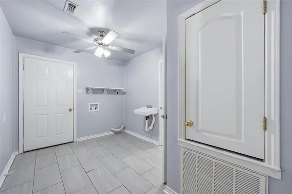 $329,000 | 1211 Overlook Court, Whitney, TX 76692