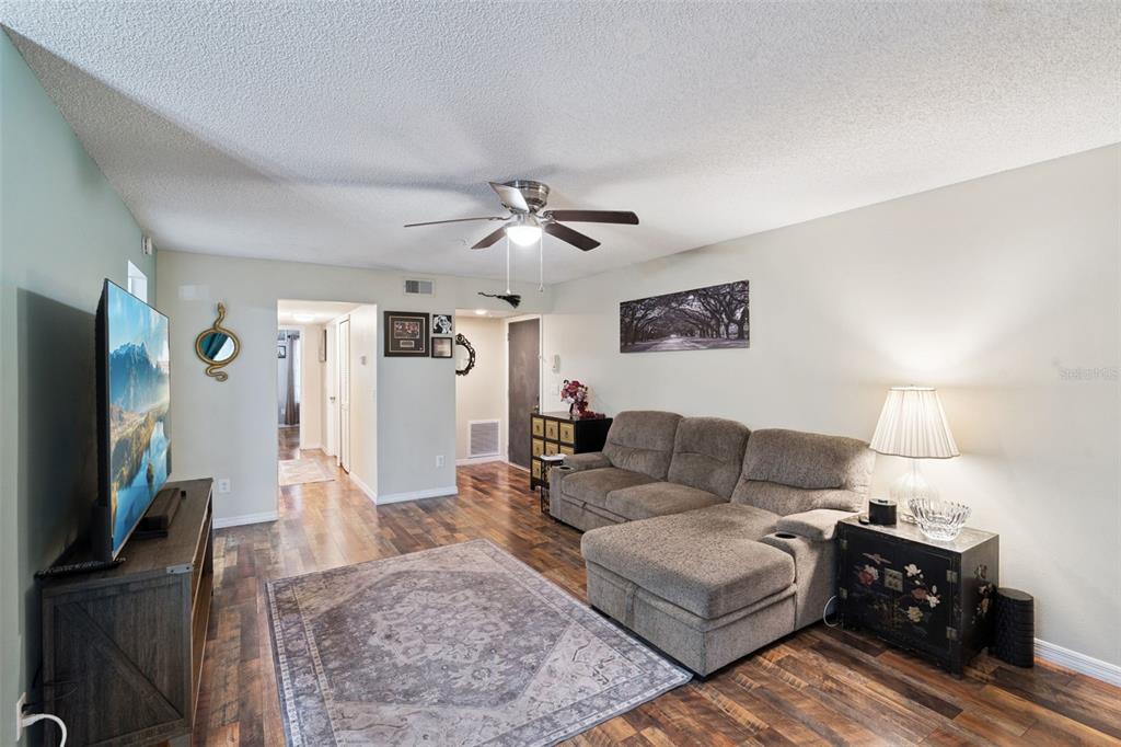 5271 Whitstable Way, Unit 2504 Orlando, FL 32812 - Photo 5 of 25