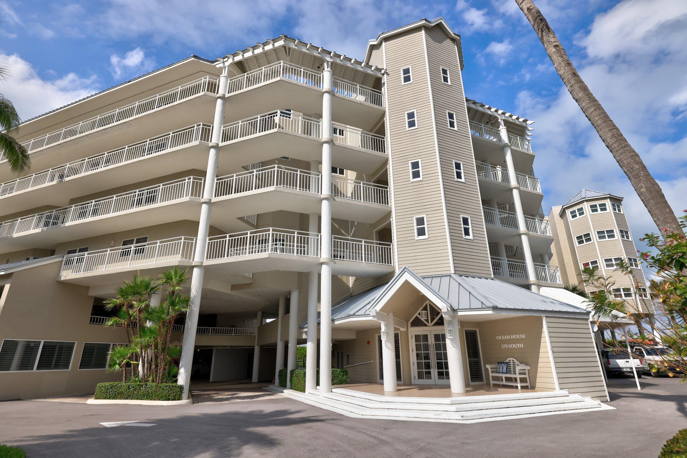 579 Northeast Plantation Road, Unit S408 Jensen Beach, FL 34957 - Photo 2 of 35 01_632a3790_1_2_3_4