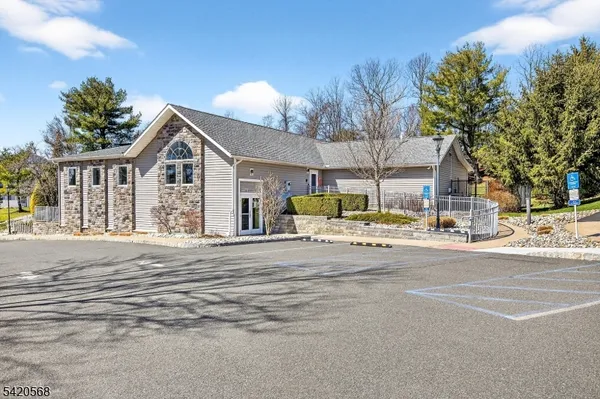 $479,900 | 48 Academy Court, Bedminster, NJ 07921