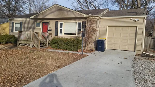 $243,500 | 9905 Campbell Street, Kansas City, MO 64131