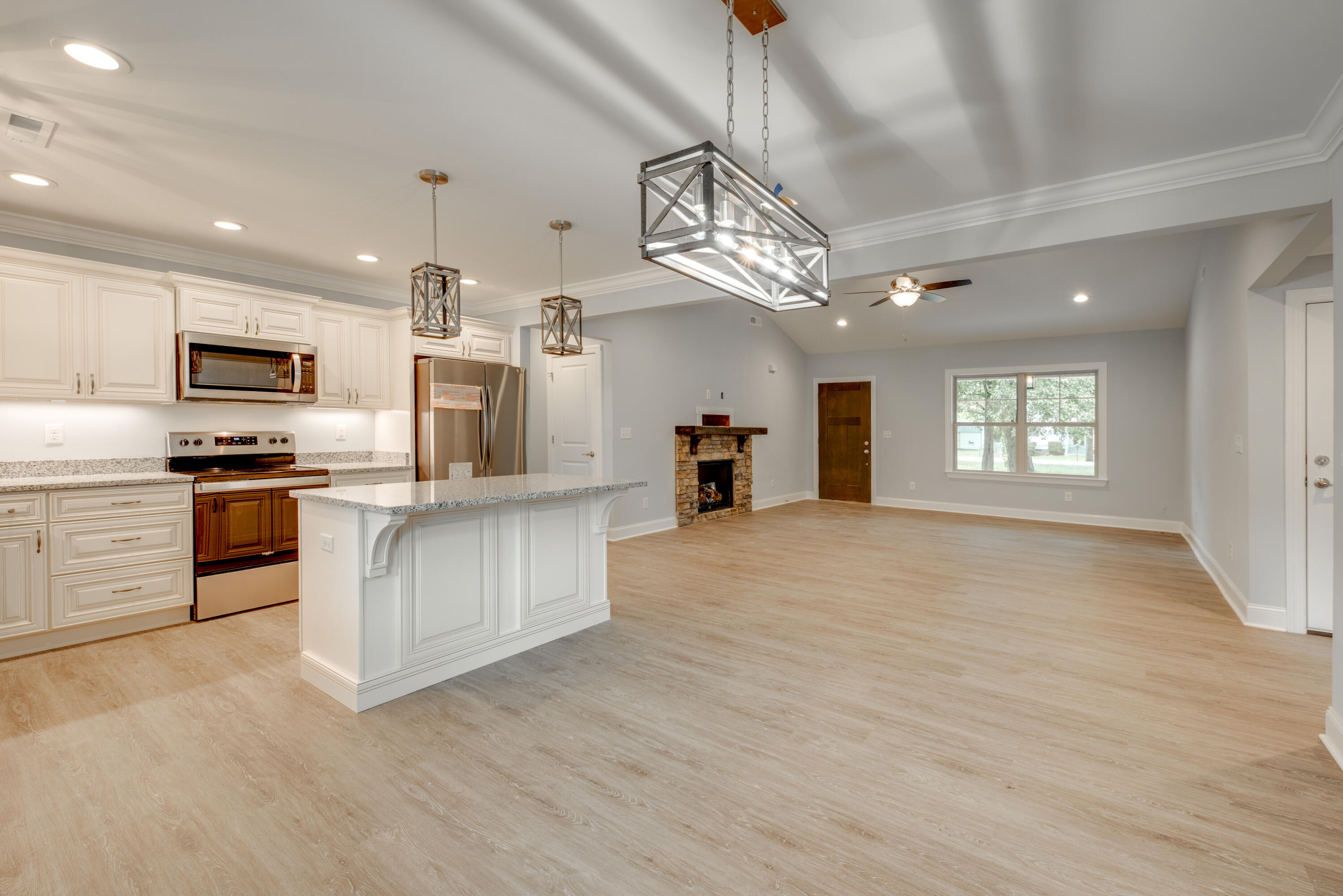 414 Forrest Road Fort Oglethorpe, GA 30742 - Photo 12 of 36 DSC_5839