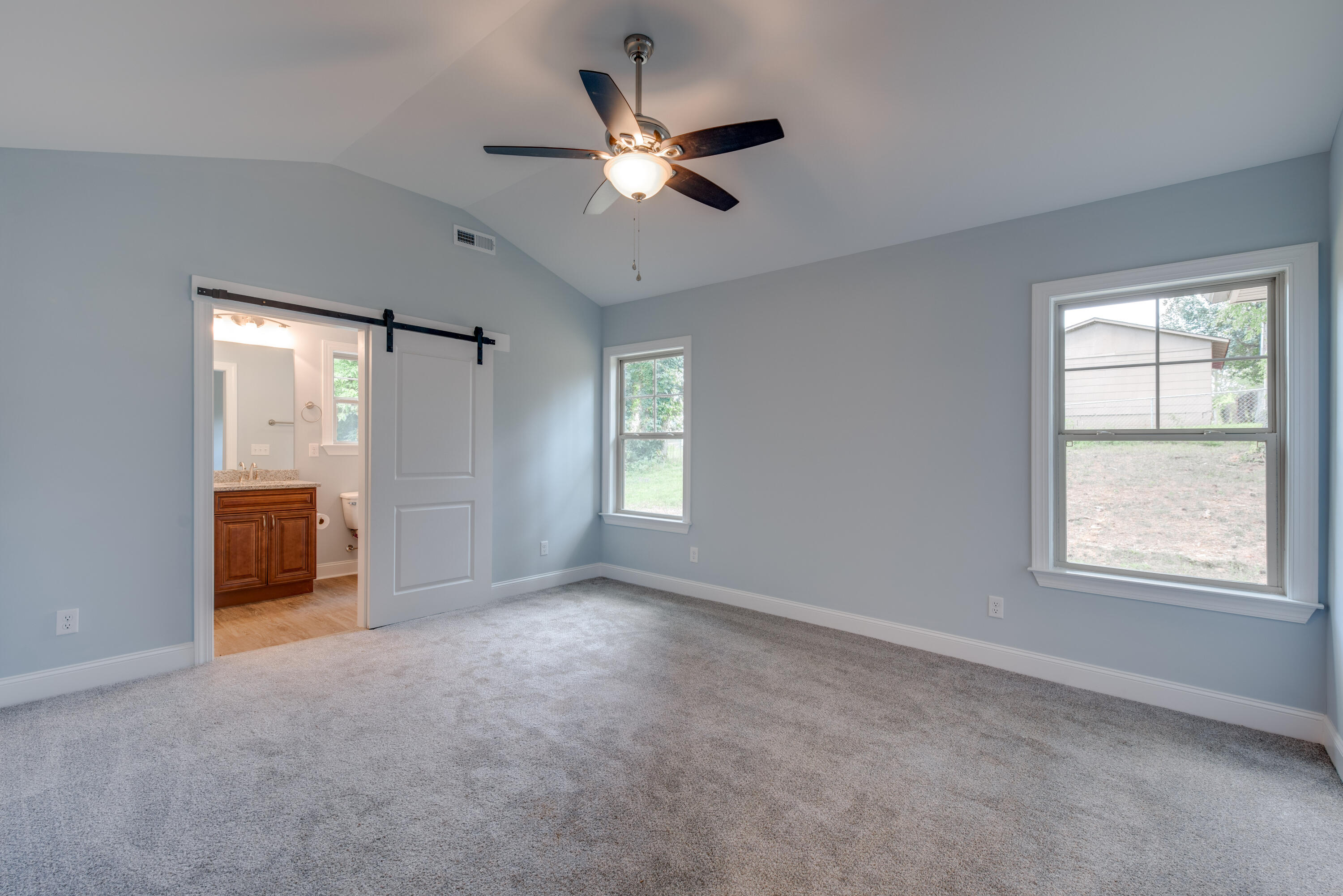 414 Forrest Road Fort Oglethorpe, GA 30742 - Photo 18 of 36 DSC_5809