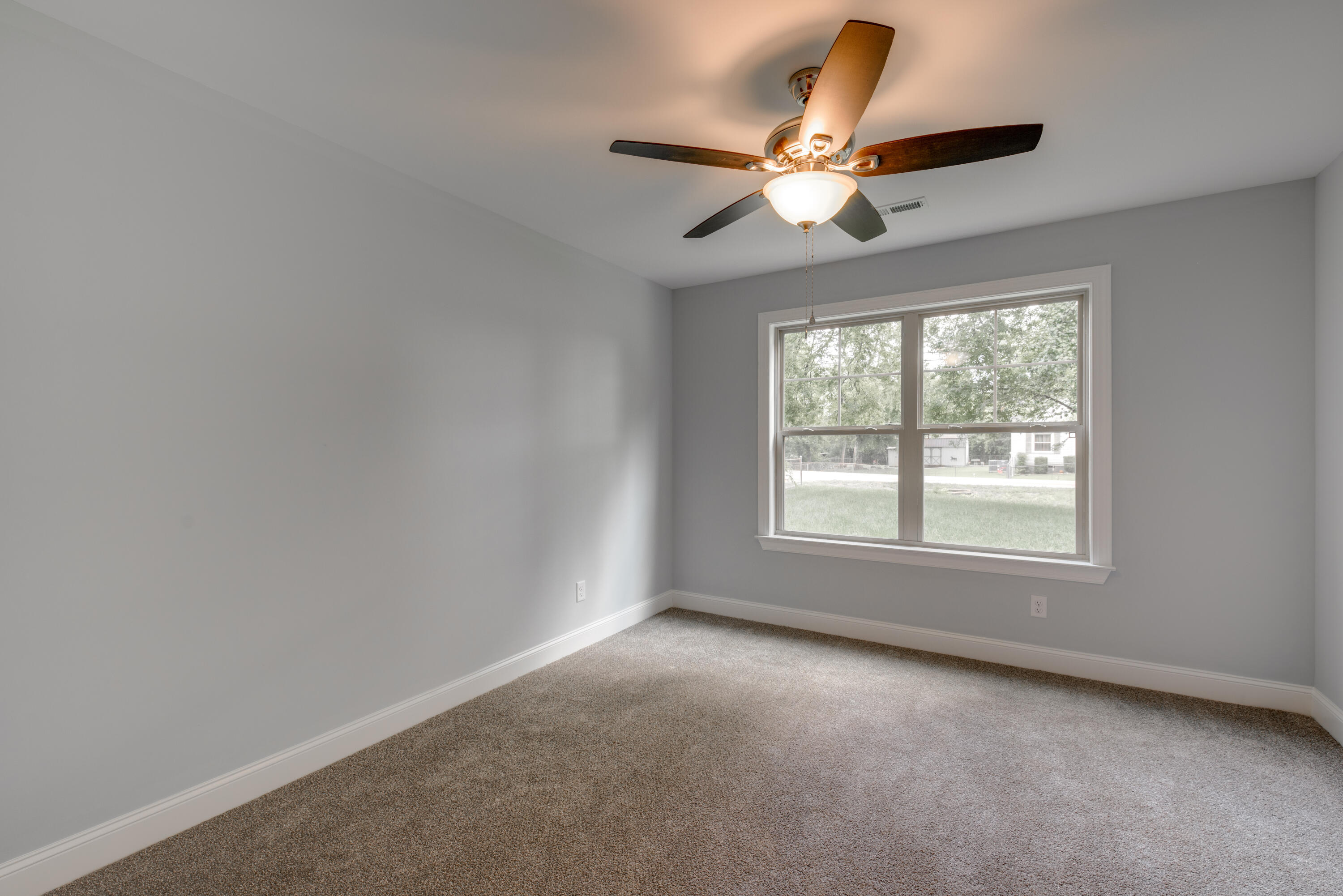 414 Forrest Road Fort Oglethorpe, GA 30742 - Photo 28 of 36 DSC_5869