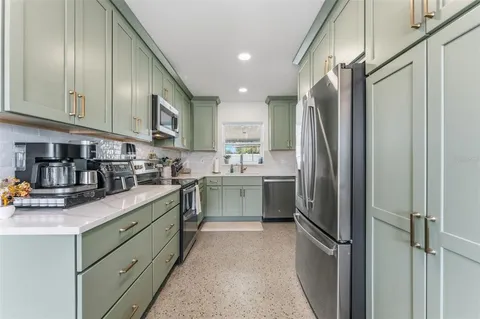 $448,000 | 4810 Arrowwood Drive, Tampa, FL 33615