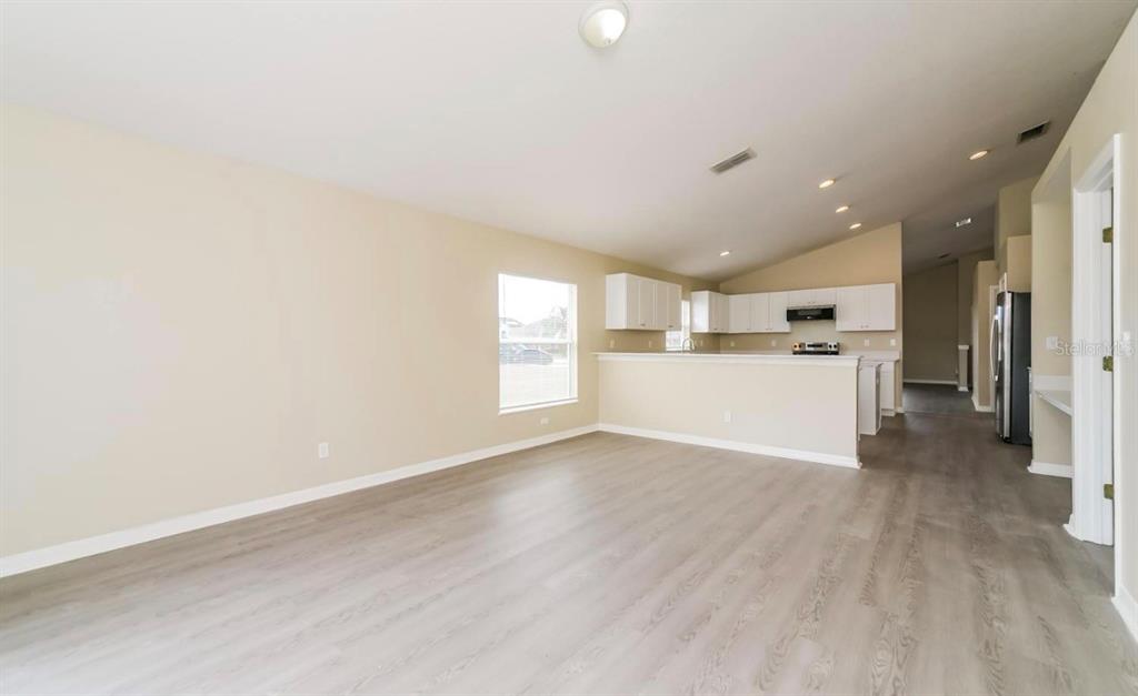 10456 Clarion Street Spring Hill, FL 34608 - Photo 2 of 11