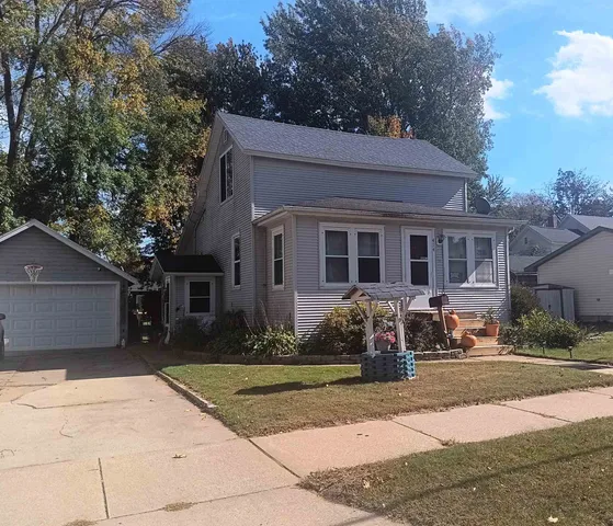 $144,900 | 414 North Lafayette Street, Shawano, WI 54166