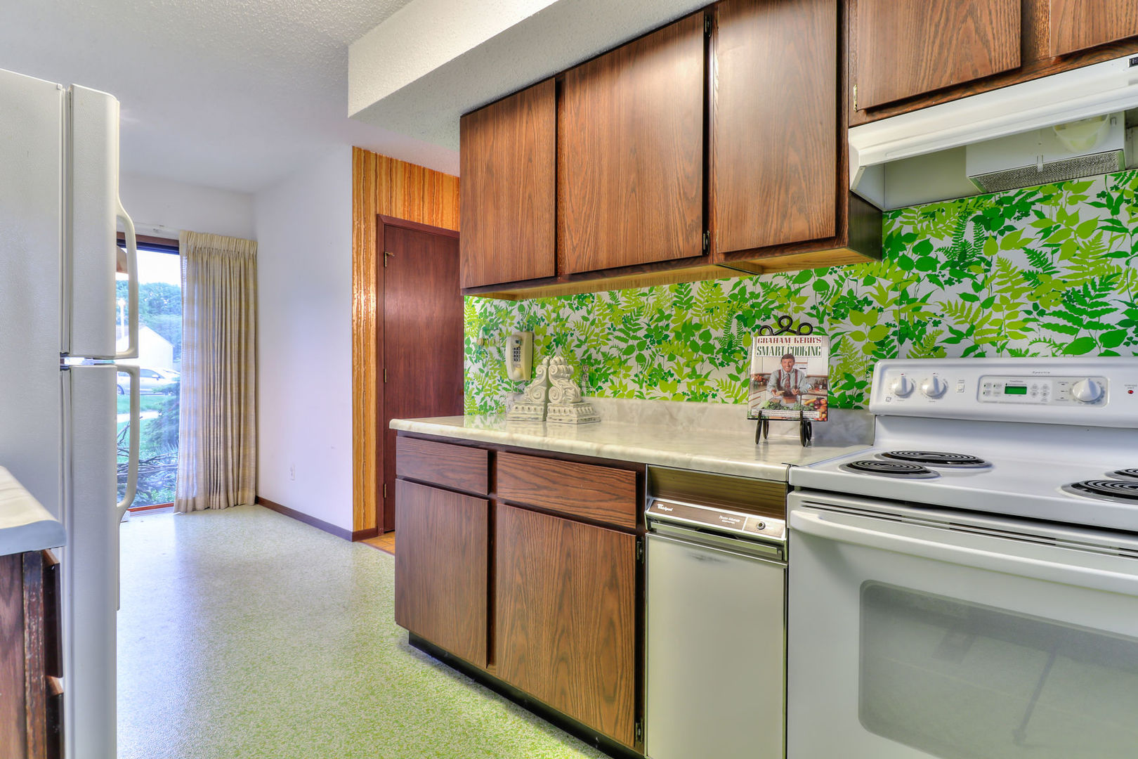 814 Phoenix Drive Champaign, IL 61820 - Photo 10 of 29