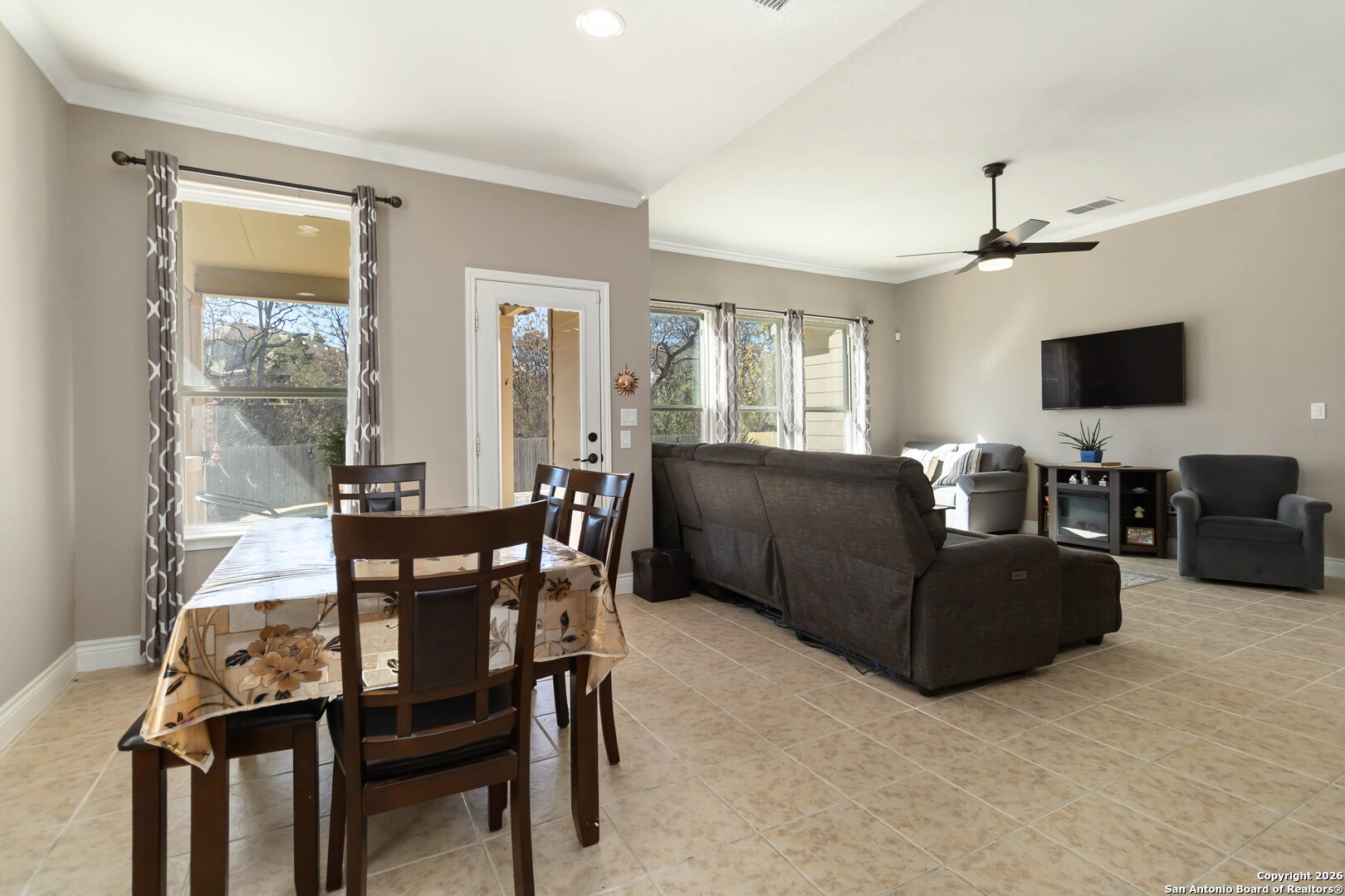 11235 Rock Daisy Helotes, TX 78023 - Photo 16 of 44