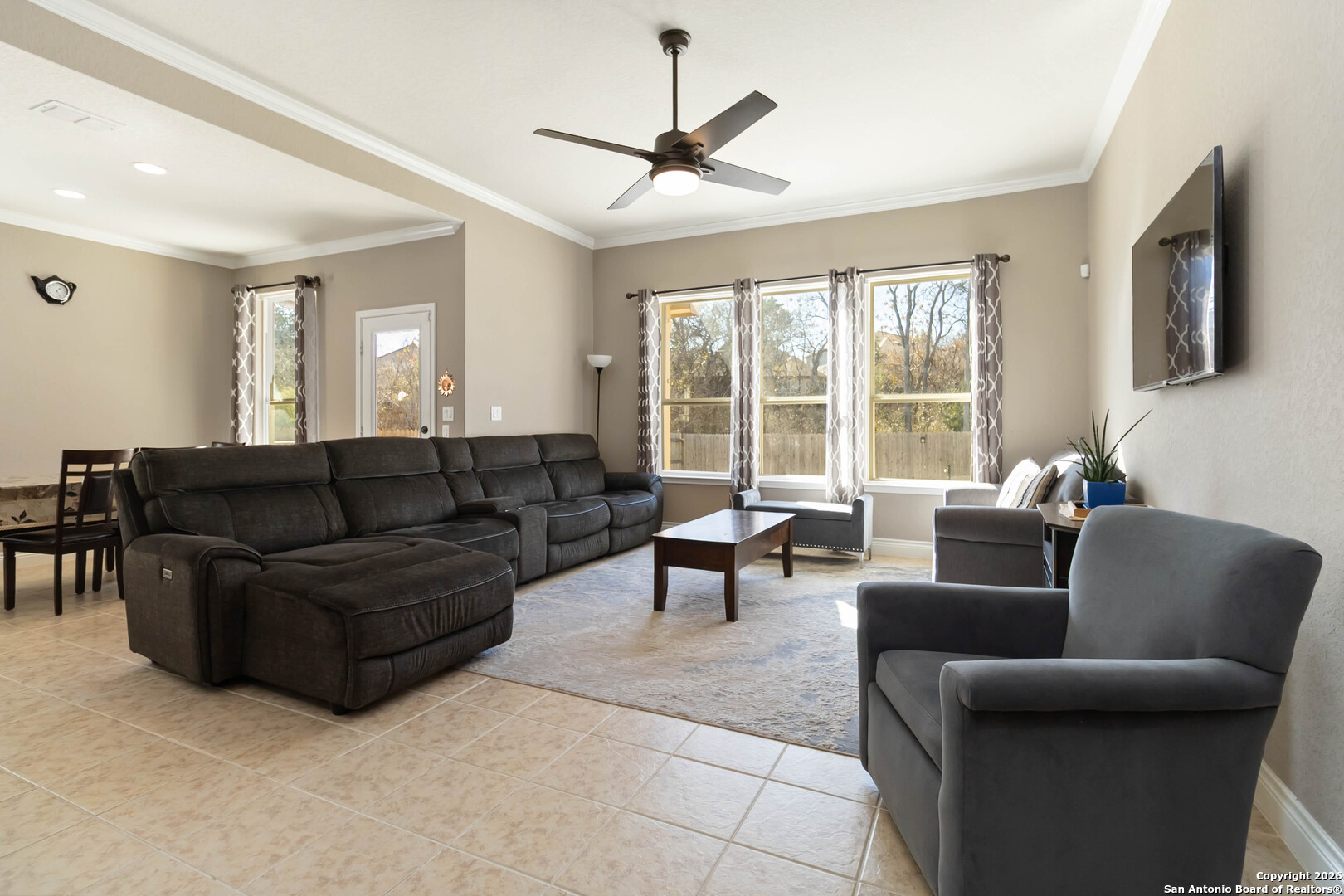 11235 Rock Daisy Helotes, TX 78023 - Photo 5 of 44