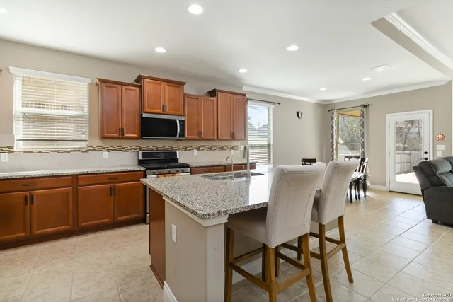 $585,000 | 11235 Rock Daisy, Helotes, TX 78023