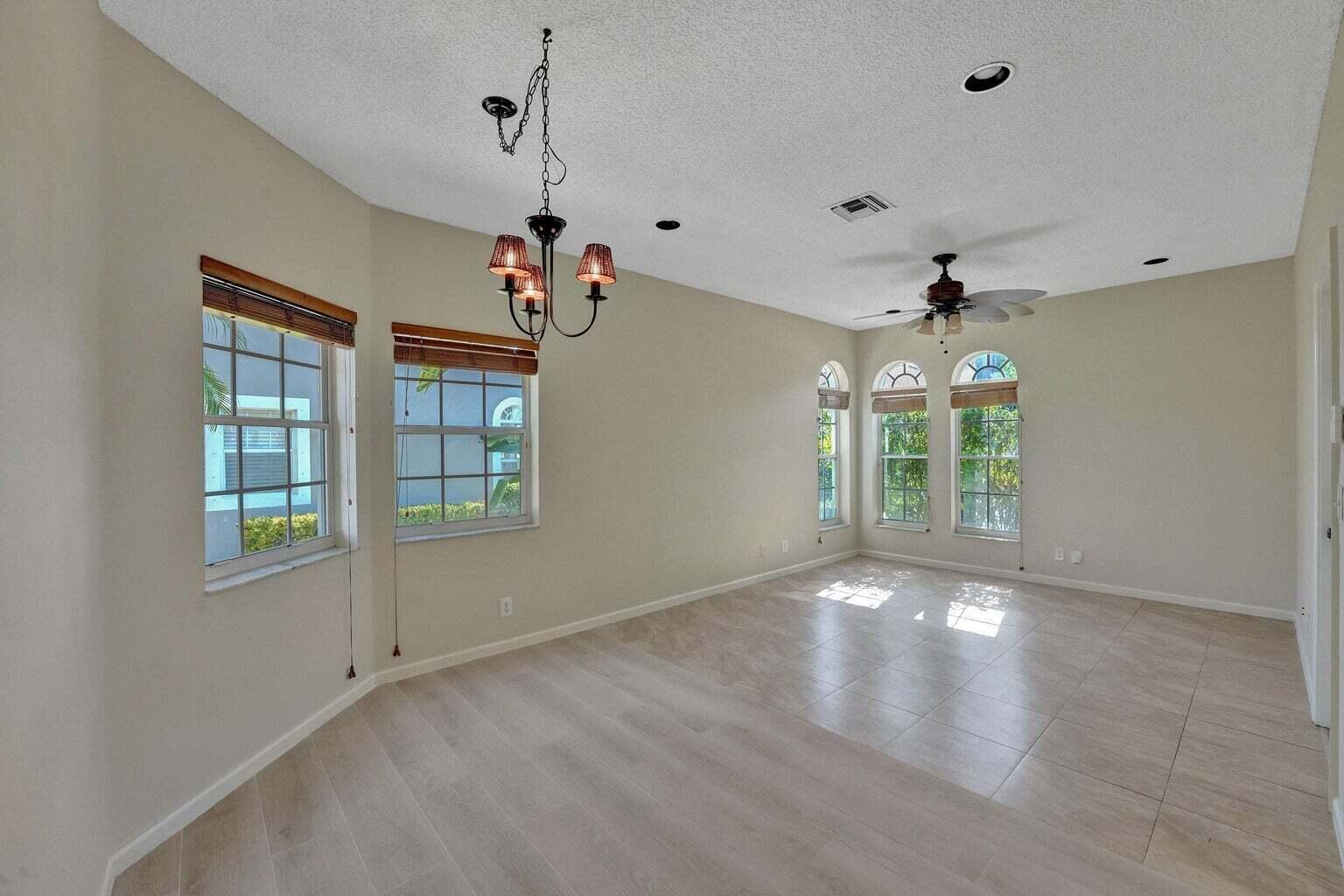 21193 Vía Eden Boca Raton, FL 33433 - Photo 9 of 56 X9