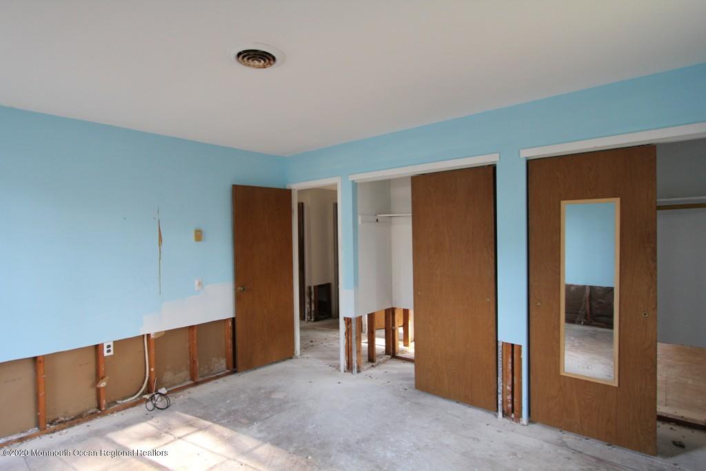 16B Sunset Road, Unit B Whiting, NJ 08759 - Photo 12 of 19 351-637049 Guest Bedroom (22)