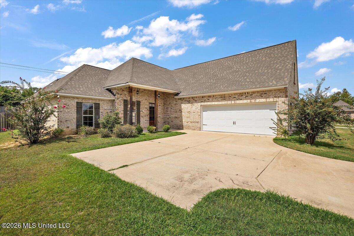 160 Western Ridge Circle Canton, MS 39046 - Photo 3 of 32 03-HTP_1013