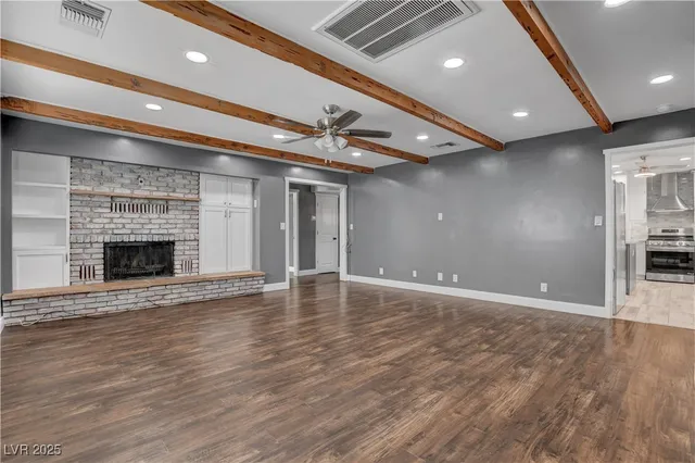 $2,500 | 443 National Street, Henderson, NV 89015